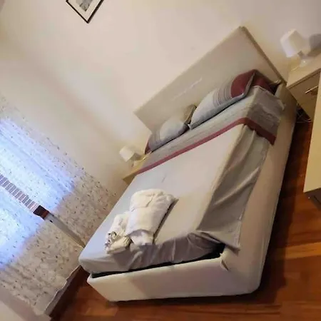Apartment Casa Laura *